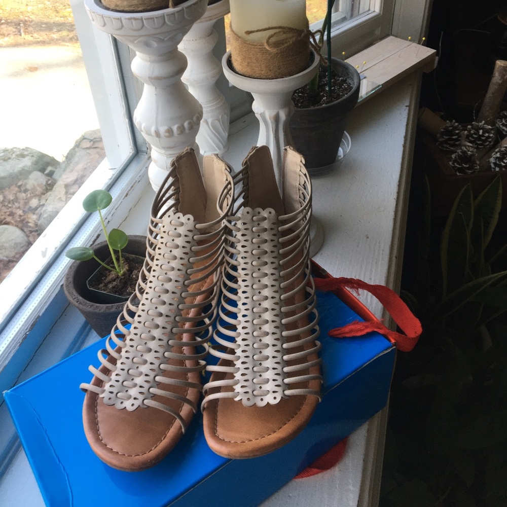 Warrior sandals